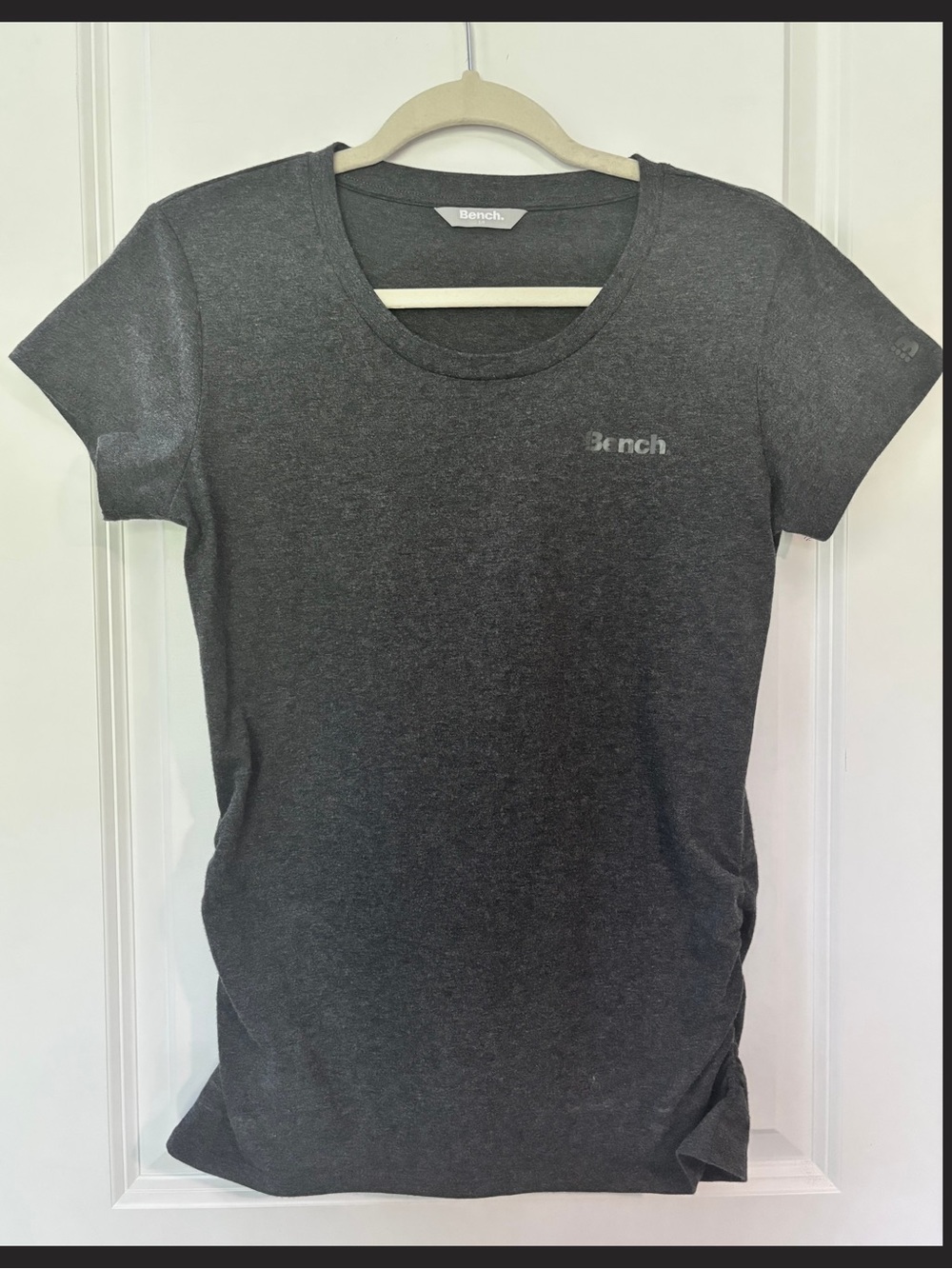 Bench Women's Charcoal Gray Short Sleeve Crewneck T-Shirt, Size Small